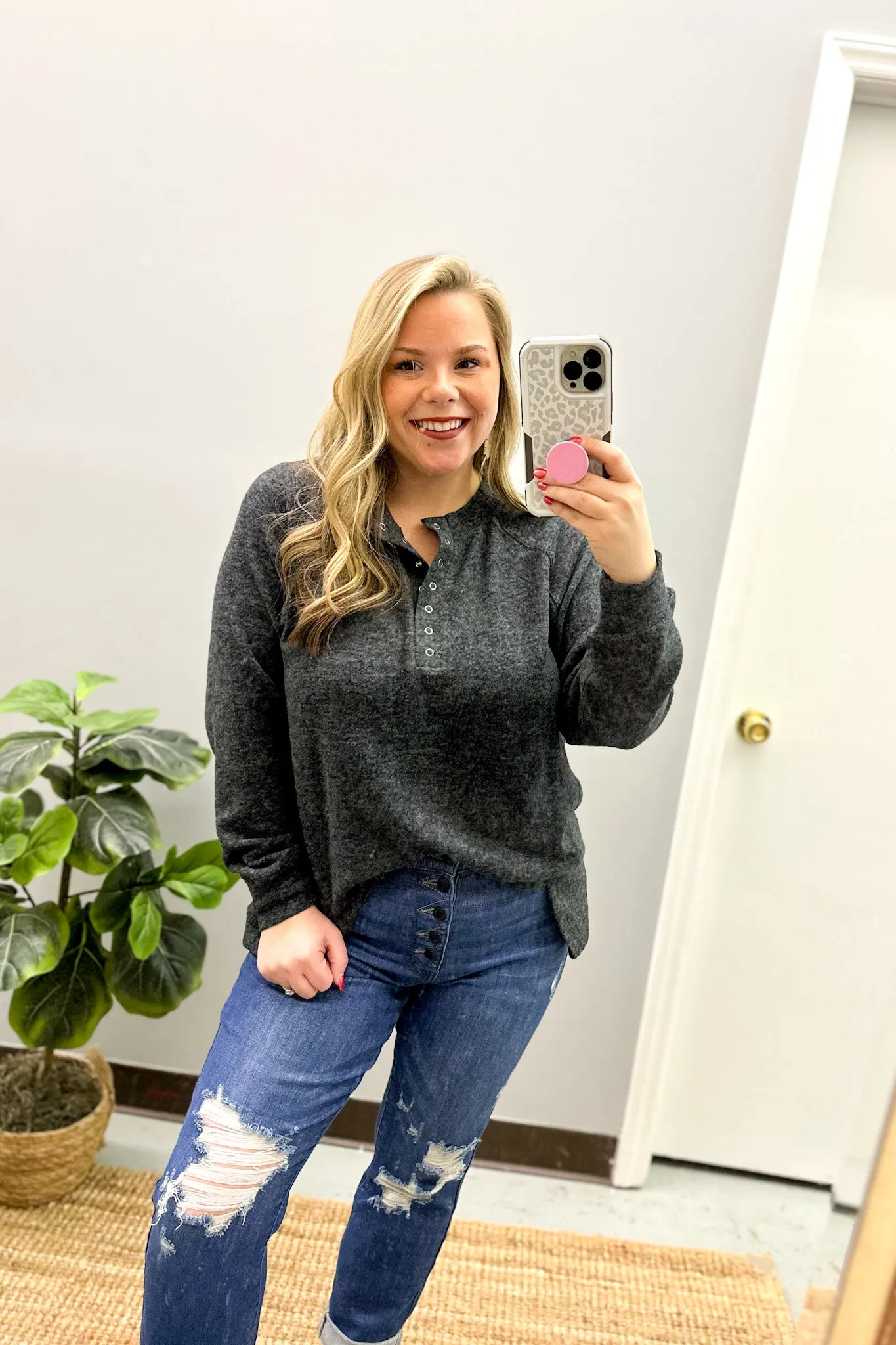 Comfy Stroll Pullover Top, Black