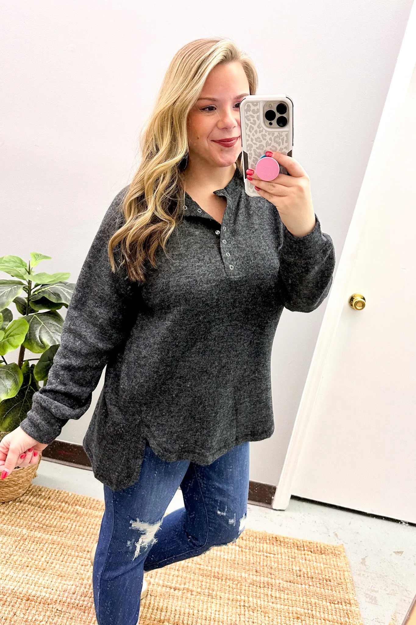Comfy Stroll Pullover Top, Black