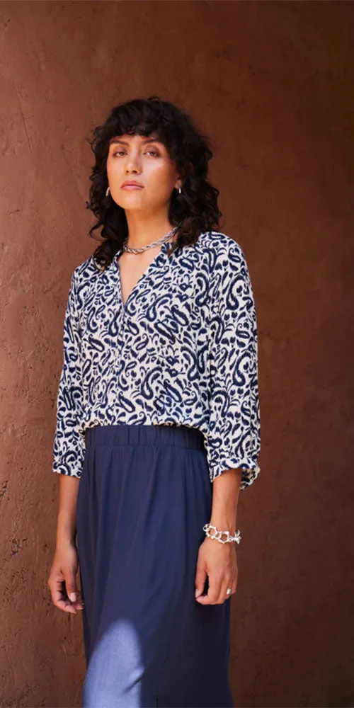 Ichi Crinkled Lightweight Shirt, navy ikat